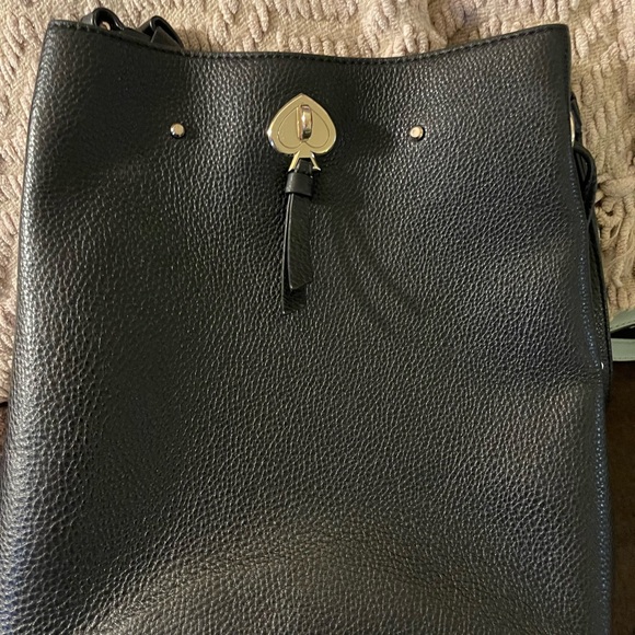 Elegant Kate spade bucket pebble Black Leather Women's Bag - Picture 1 of 9